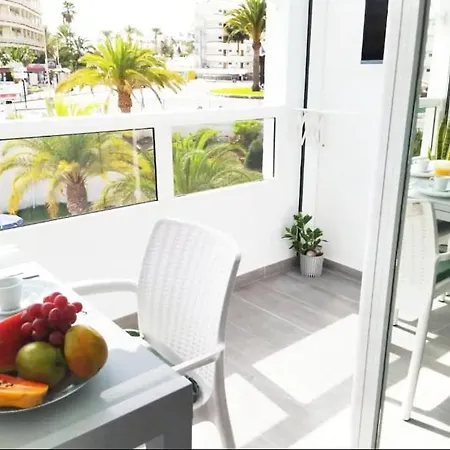 アパート Playa Del Ingles 5 Min Walk From Yumbo! 204 *