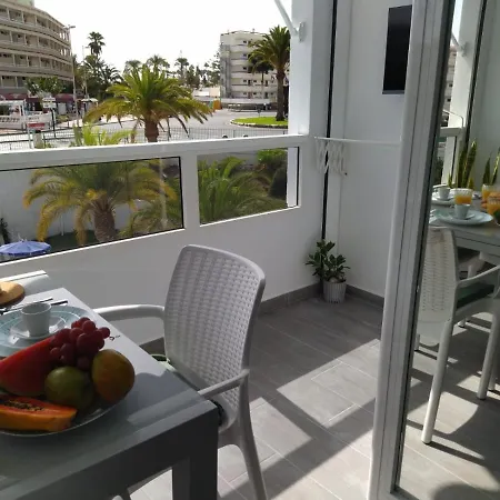アパート Playa Del Ingles 5 Min Walk From Yumbo! 204 マスパロマス